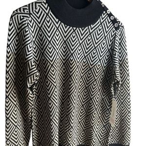 Calvin Klein Size Medium Black, white, tan Diamond Print Pullover Sweater, NWT